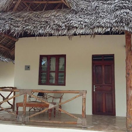 Emma Bay Beach House Michamvi Kae Bagian luar foto