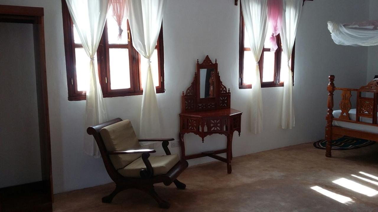 Emma Bay Beach House Michamvi Kae Bagian luar foto