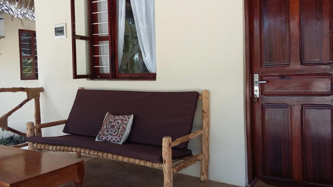 Emma Bay Beach House Michamvi Kae Bagian luar foto